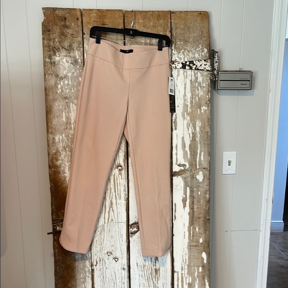 Elegant Women's Pink Pants